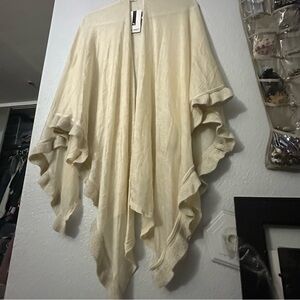 NWT- Nine West lightweight Cream Ruffled Shawl / Poncho